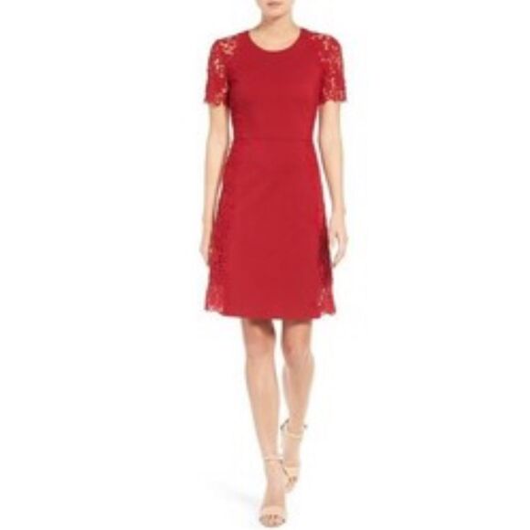 Elie Tahari Hudson Red Lace appliqué sheath Dress Size Small - Picture 1 of 12